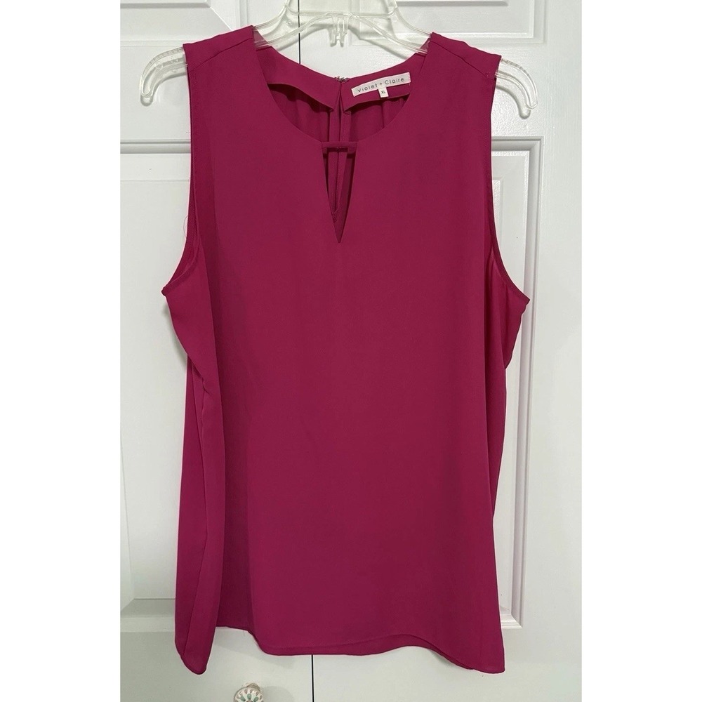 Violet + Claire XL Sleeveless Pink Blouse Pullover Solid Color Lightweight Top‎